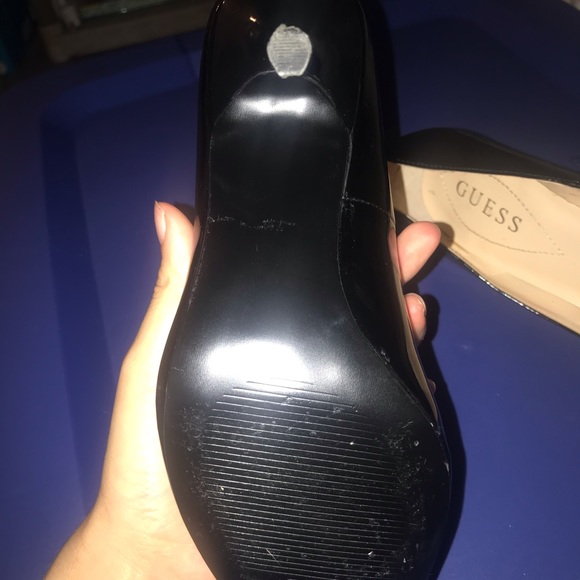 Guess Black pointy heels - Picture 8 of 9